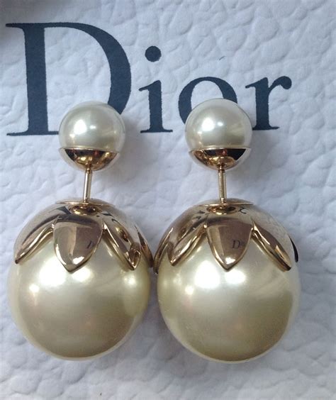 dior tribal earrings review|dior mise en earrings.